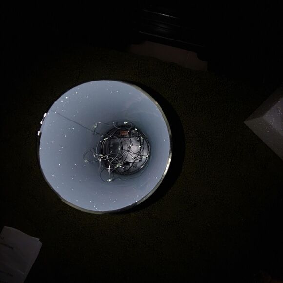 Lighted Scenic Snowy Church & Horse Drawn Sleigh Hurricane Lamp - New - Picture 4 of 4